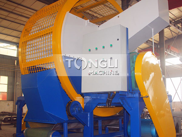 輪胎撕碎機-2.jpg 輪胎撕碎機-2.jpg